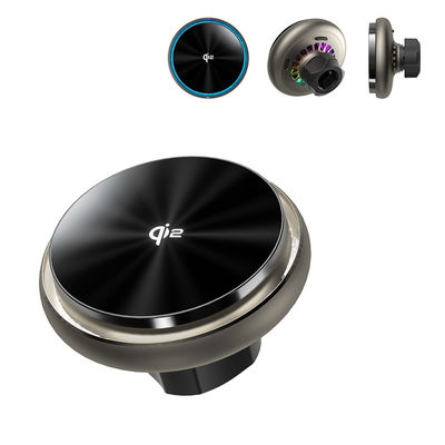 Ventilateur de refroidissement silencieux intégré, dissipation rapide de la chaleur, effet d'éclairage du ciel étoilé, réglages d'éclairage multiples, support de charge sans fil pour voiture magnétique QI2 à charge rapide